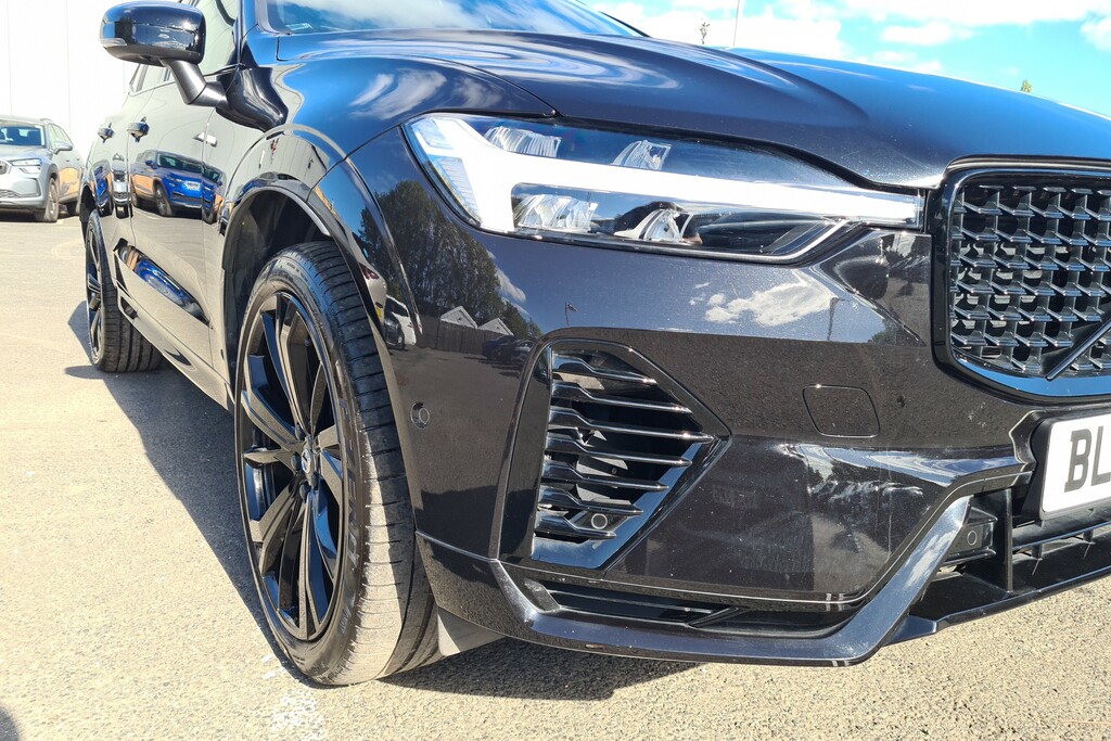 Volvo XC60 B5 Plus Awd Mhev Black #9