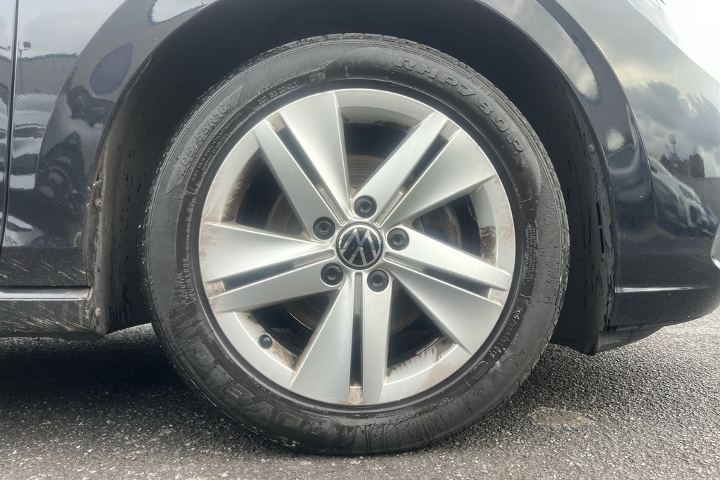Volkswagen Golf 1.0 Tsi Life Black #5