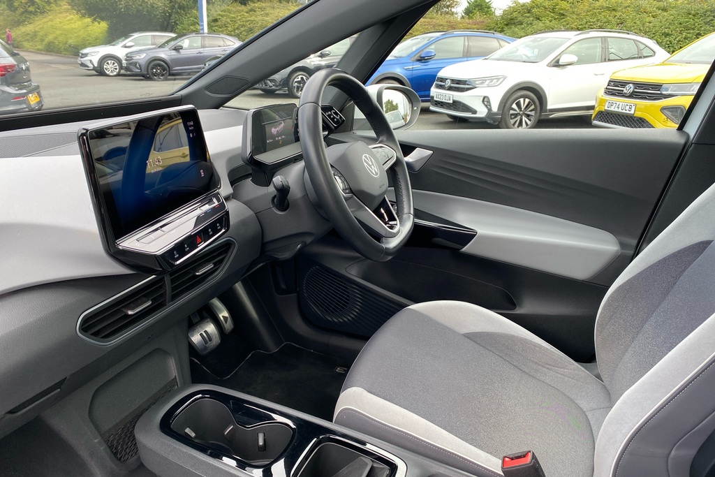 Volkswagen ID.3 150Kw Family Pro Performance 58Kwh White #2