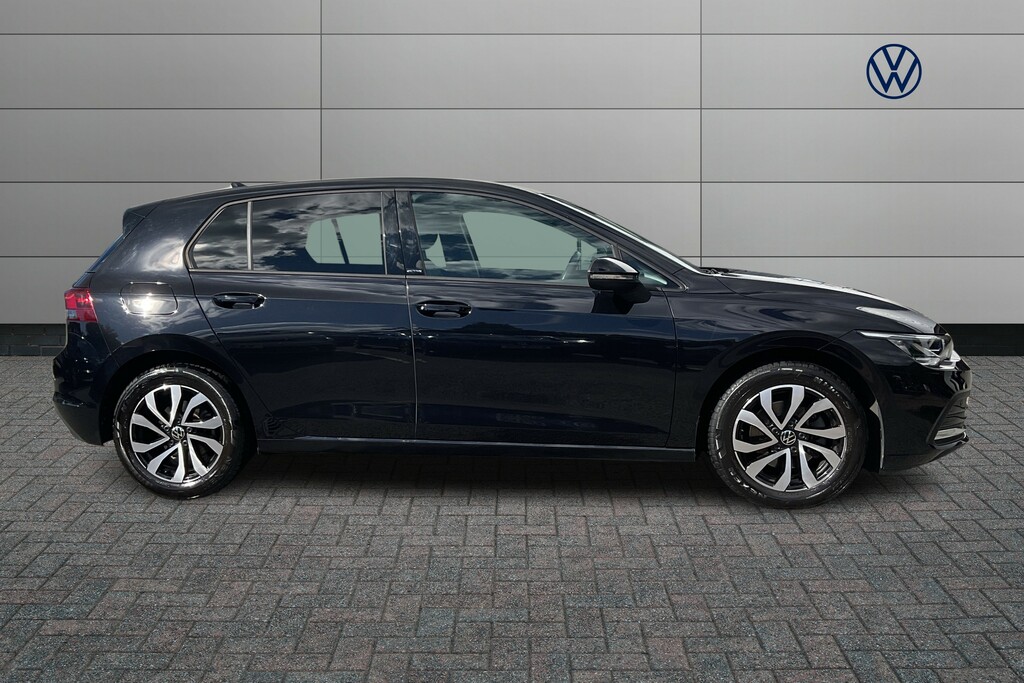 Volkswagen Golf 1.5 Etsi 150 Active Dsg Black #4