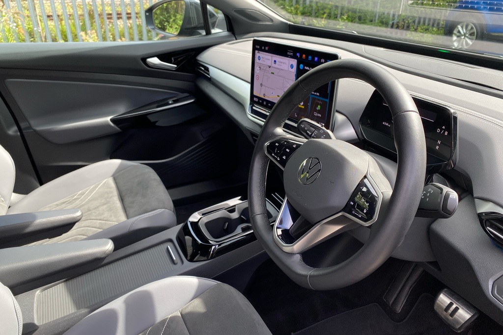 Volkswagen ID.4 210Kw Match Pro 77Kwh Black #6