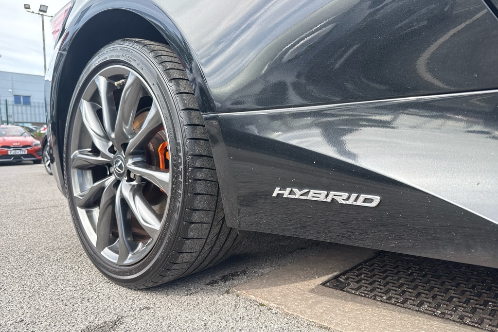 Lexus RC 300H F Sport Black #32