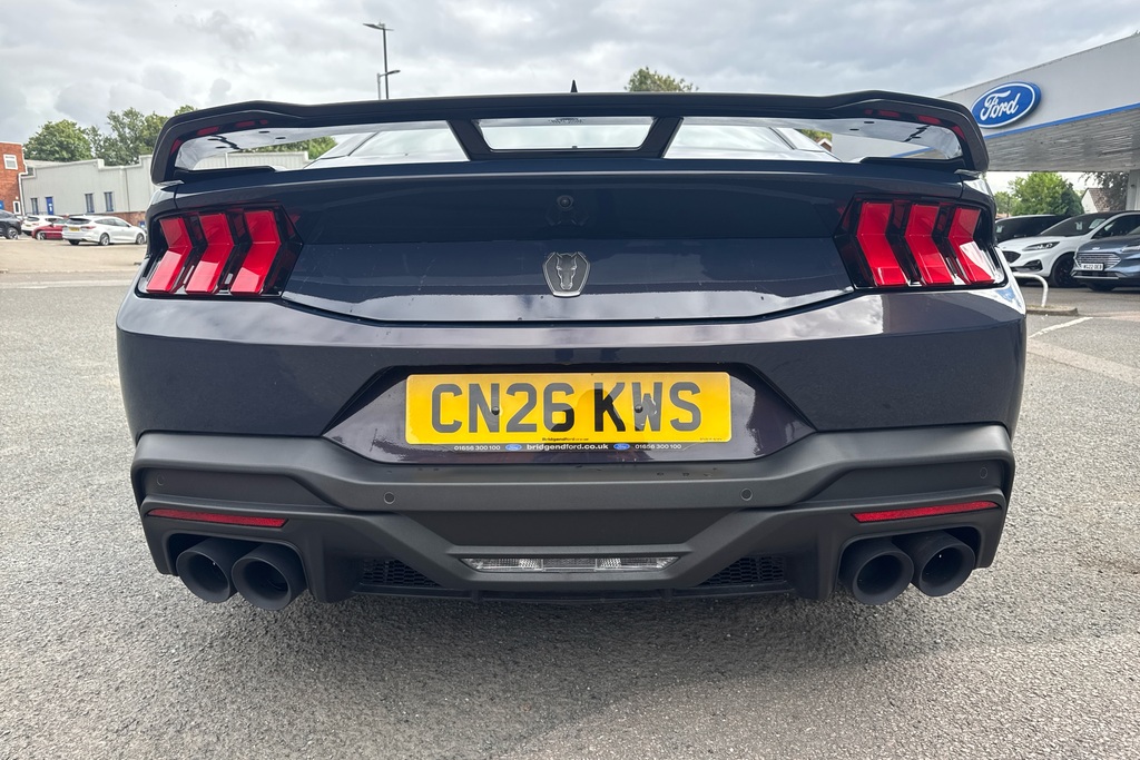 Ford Mustang Dark Horse Black #19