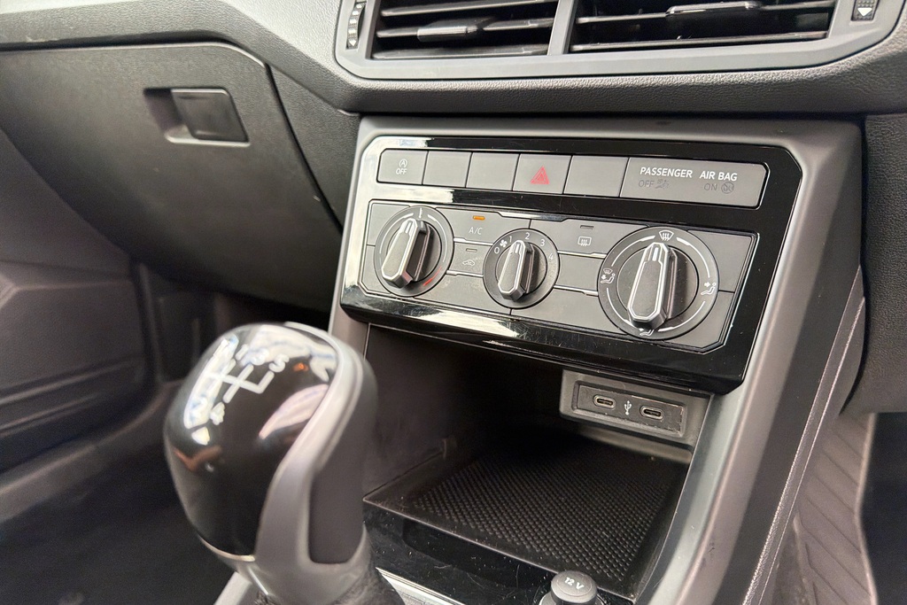 Volkswagen T-Cross 1L Active Orange #20