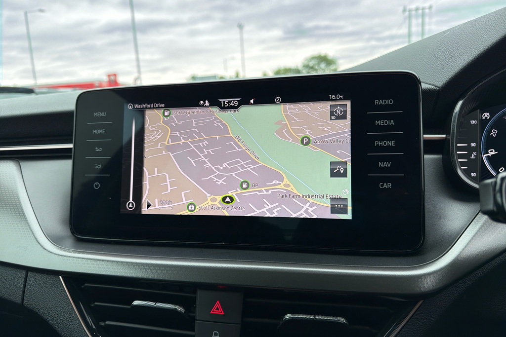 Skoda Kamiq Tsi Se Silver #20