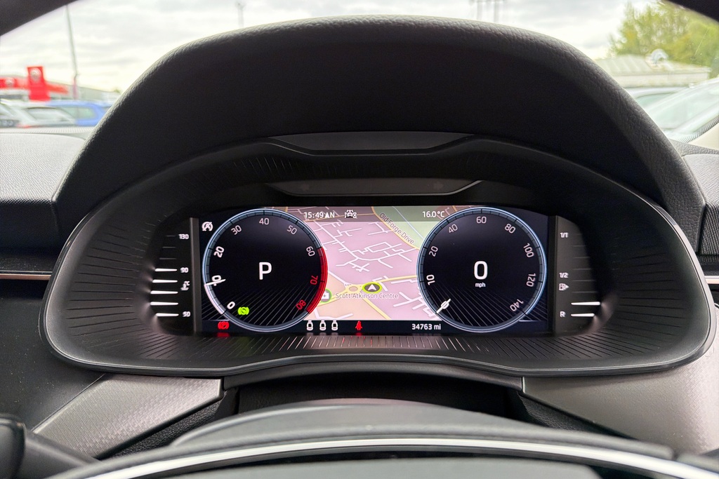 Skoda Kamiq Tsi Se Silver #14
