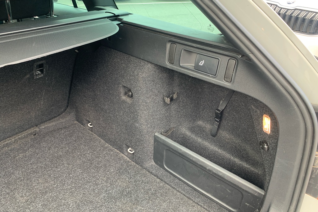 Skoda Octavia 1.5 Tsi Se Drive #18