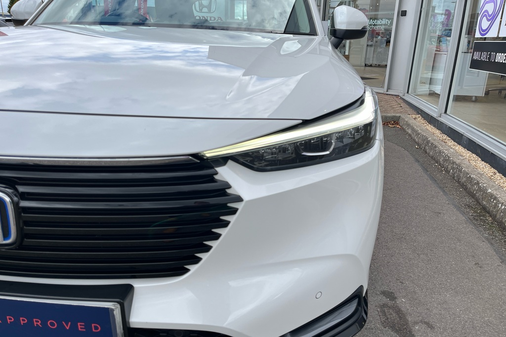 Honda Hr-V Elegance I-mmd Cvt Grey #32