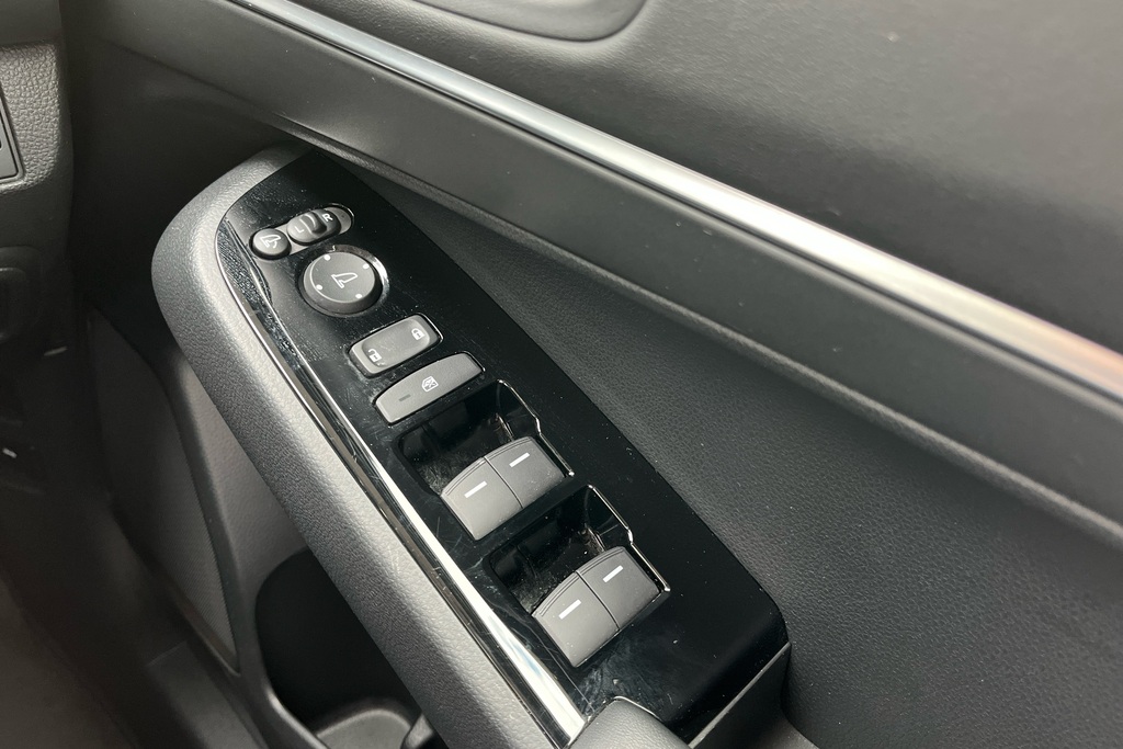 Honda Hr-V Elegance I-mmd Cvt Grey #22