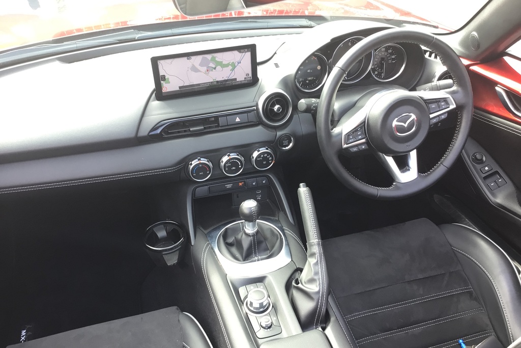 Mazda MX-5 2.0 184 Homura Red #3