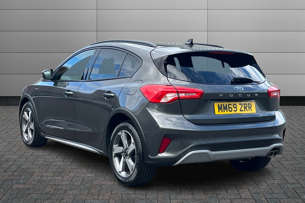 Ford Focus 1.0 Ecoboost 125 Active Grey #2