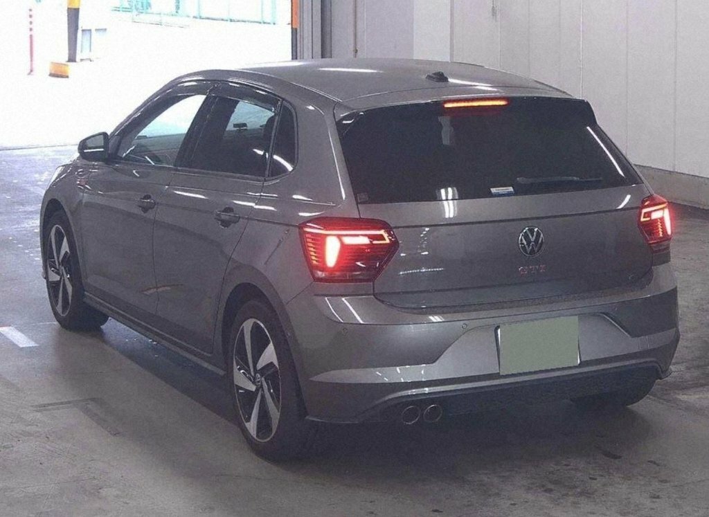 Volkswagen Polo 2L Gti Grey #3