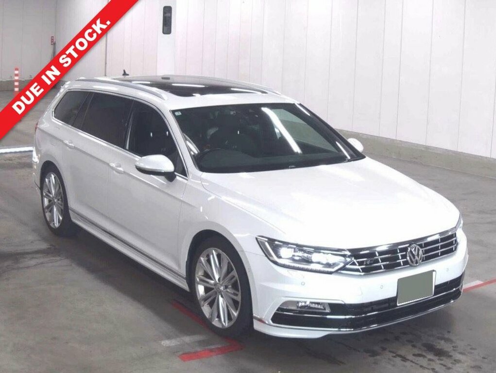 Volkswagen Passat 2L R-line White