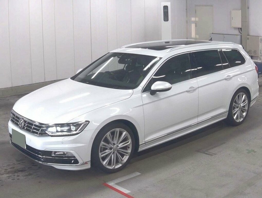 Volkswagen Passat 2L R-line White #2