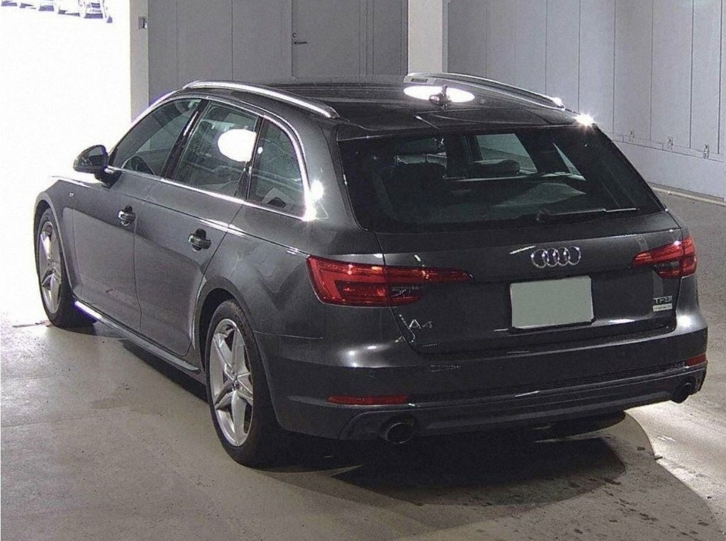 Audi A4 Avant 2L S Line Grey #3