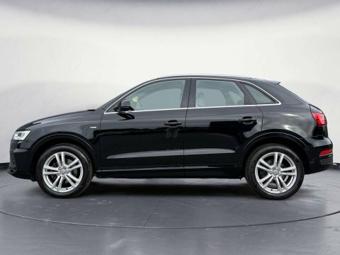 Audi Q3 1.4 Q3 S Black #2
