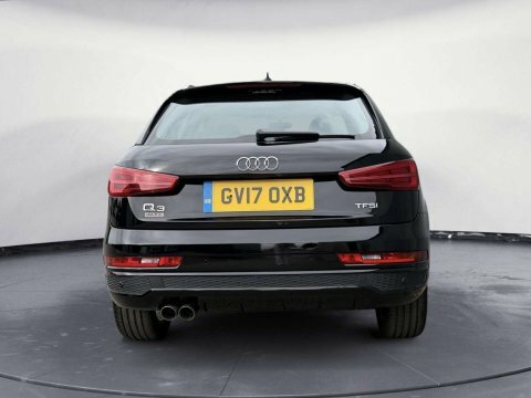 Audi Q3 1.4 Q3 S Black #4