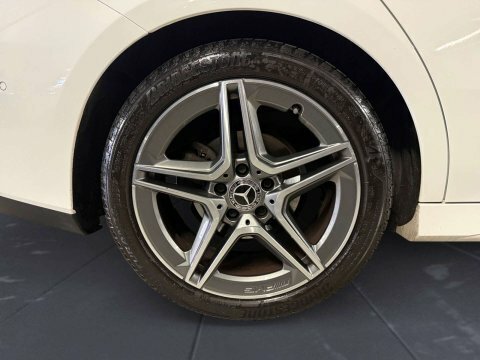 Mercedes-Benz CLA Class 1.3L Amg Line Red #13