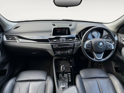 BMW X1 Xdrive 20I M Sport Step Black #10