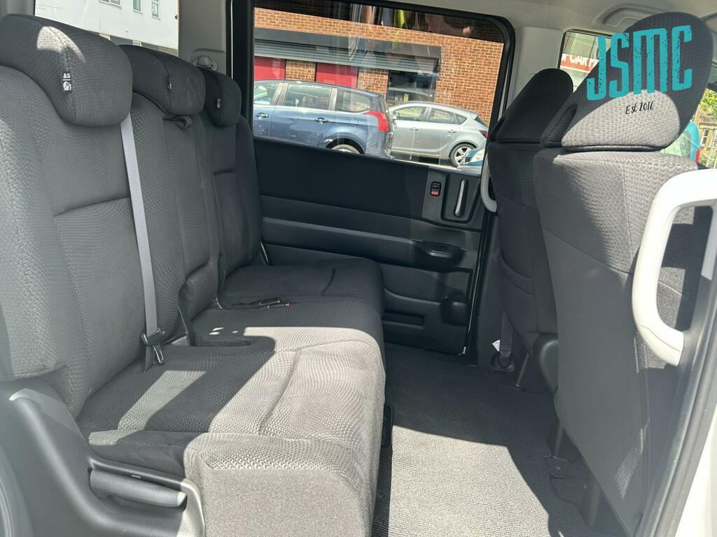 Honda StepWagon Spada 8 Seater Black #9