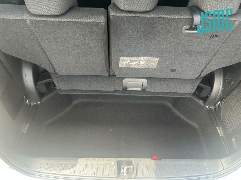 Honda StepWagon Spada 8 Seater Black #22