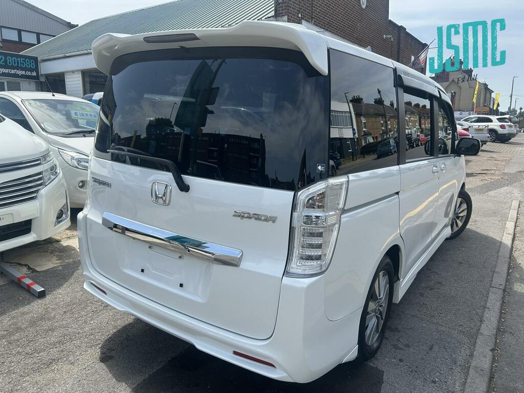 Honda StepWagon Spada 8 Seater Black #28