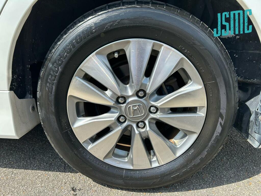 Honda StepWagon Spada 8 Seater Black #30