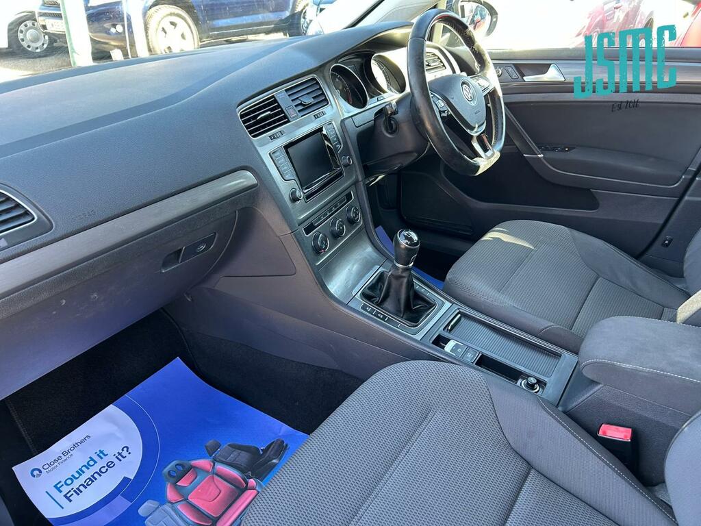 Volkswagen Golf Se Blue #2