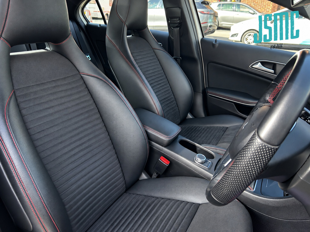 Mercedes-Benz A Class 1.5 A180 Cdi Blueefficiency Sport Hatchback Di Black #4