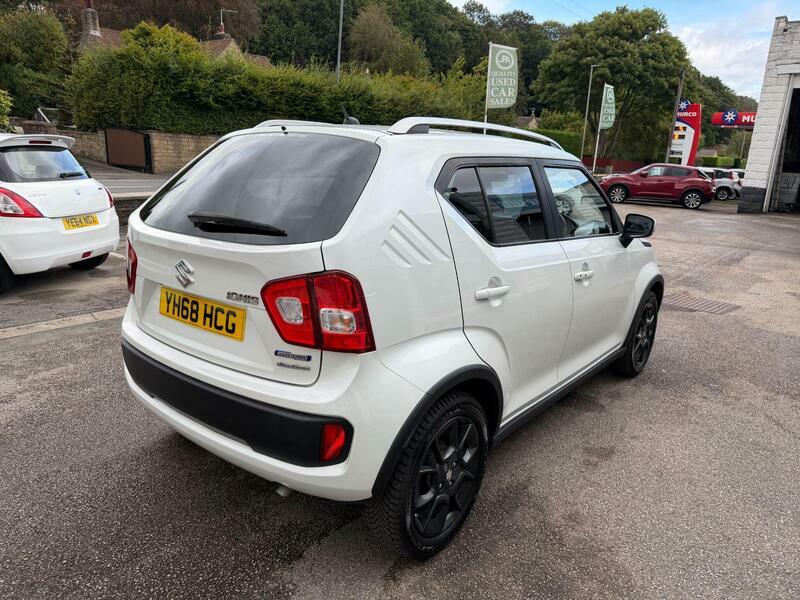 Suzuki Ignis 1.2-dualjet-mhev-sz5-hatchback-5dr-petrol-hybrid-m White #5