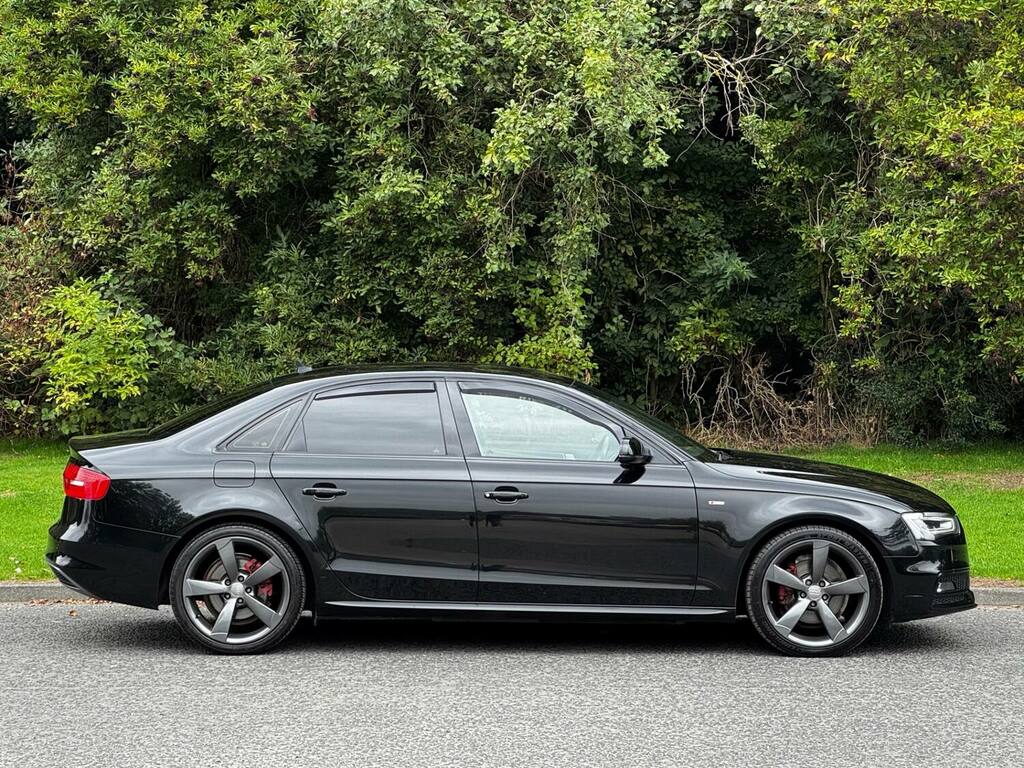Audi A4 2.0 Tdi 177 Black Edition Black #2