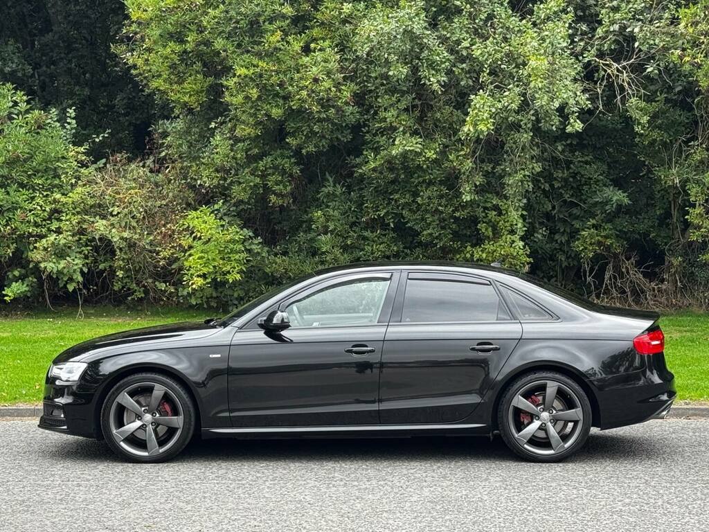 Audi A4 2.0 Tdi 177 Black Edition Black #5