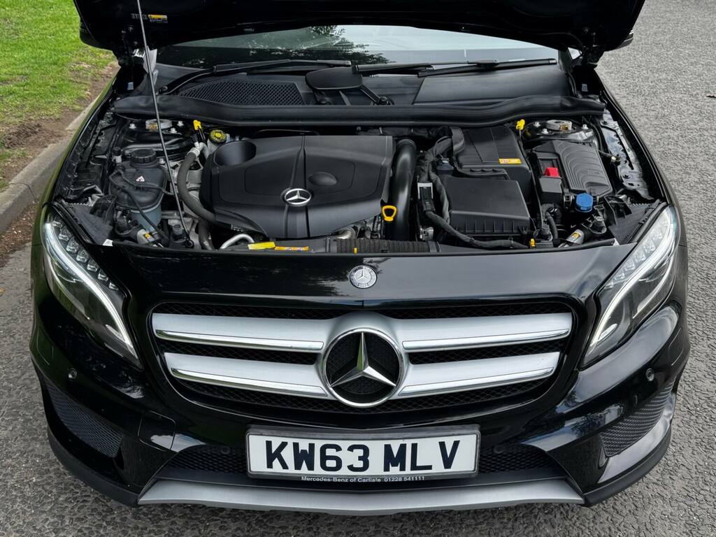 Mercedes-Benz GLA Class Gla220 Cdi Amg Line Black #12