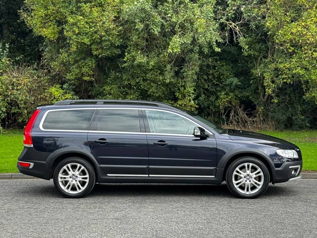 Volvo XC70 D4 181 Se Lux Awd Geartronic Start Stop Blue #2