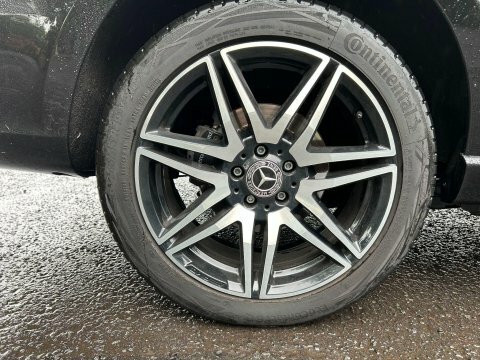 Mercedes-Benz V Class Mpv Black #18