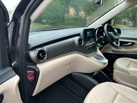 Mercedes-Benz V Class Mpv Black #8