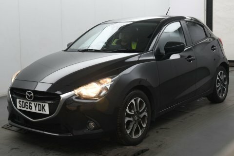 Mazda 2 1.5 Skyactiv-g Sport Black #3