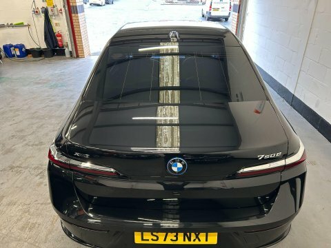 BMW 7 Series 3.0 750E 22.1Kwh Black #5