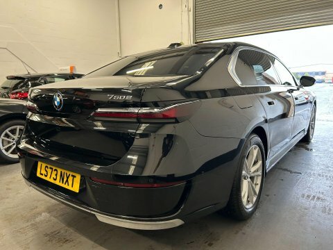 BMW 7 Series 3.0 750E 22.1Kwh Black #4