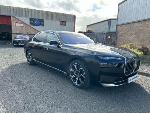 BMW 7 Series 3.0 750E 22.1Kwh Black #5