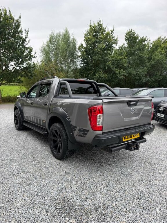 Nissan Navara 2019 2.3 Dci N-guard Pickup Double Cab Grey #4