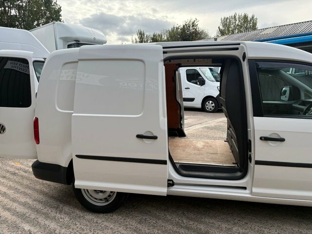 Volkswagen Caddy Maxi 2.0 Tdi Bluemotion Tech 102Ps Highline Long Wheelb Grey #8