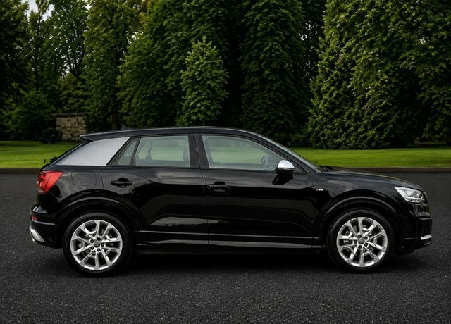 Audi SQ2 2019 2.0 Tfsi Suv S Tronic Quattro Euro Black #3