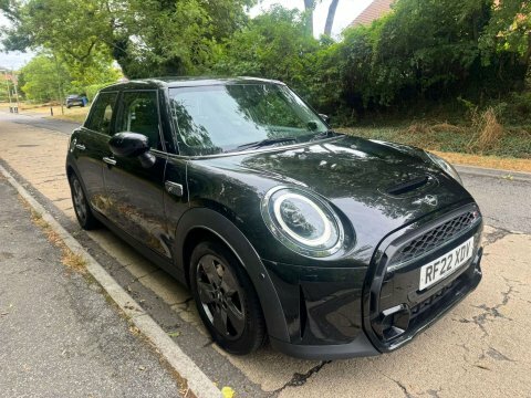 Mini Hatch 2.0 Cooper S Black
