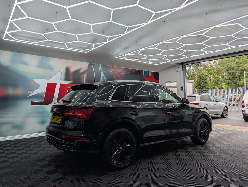 Audi Q5 S Line Tdi Quattro 4Wd LP18KTT #4