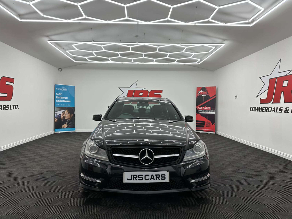 Mercedes-Benz C Class Amg Sport Cdi Blueefficiency  #2