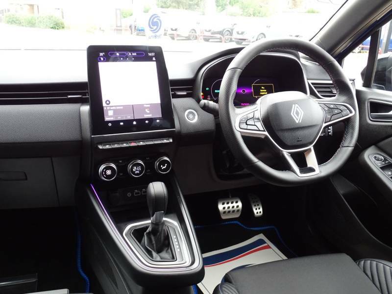 Renault Clio 1.6 E-tech Full Hybrid 145 Esprit Alpine Black #16