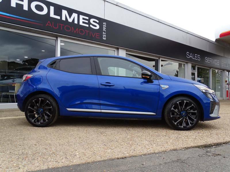 Renault Clio 1.6 E-tech Full Hybrid 145 Esprit Alpine Black #12