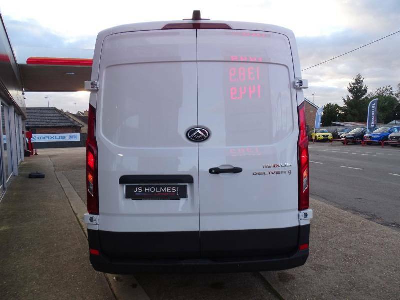 Maxus Deliver 9 2.0 D20 150 High Roof Van White #15