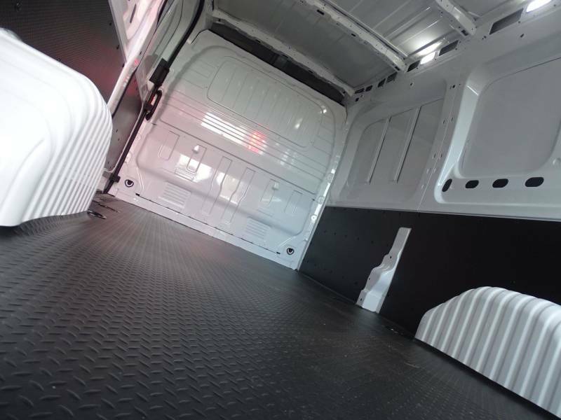 Maxus Deliver 9 2.0 D20 150 High Roof Van White #17